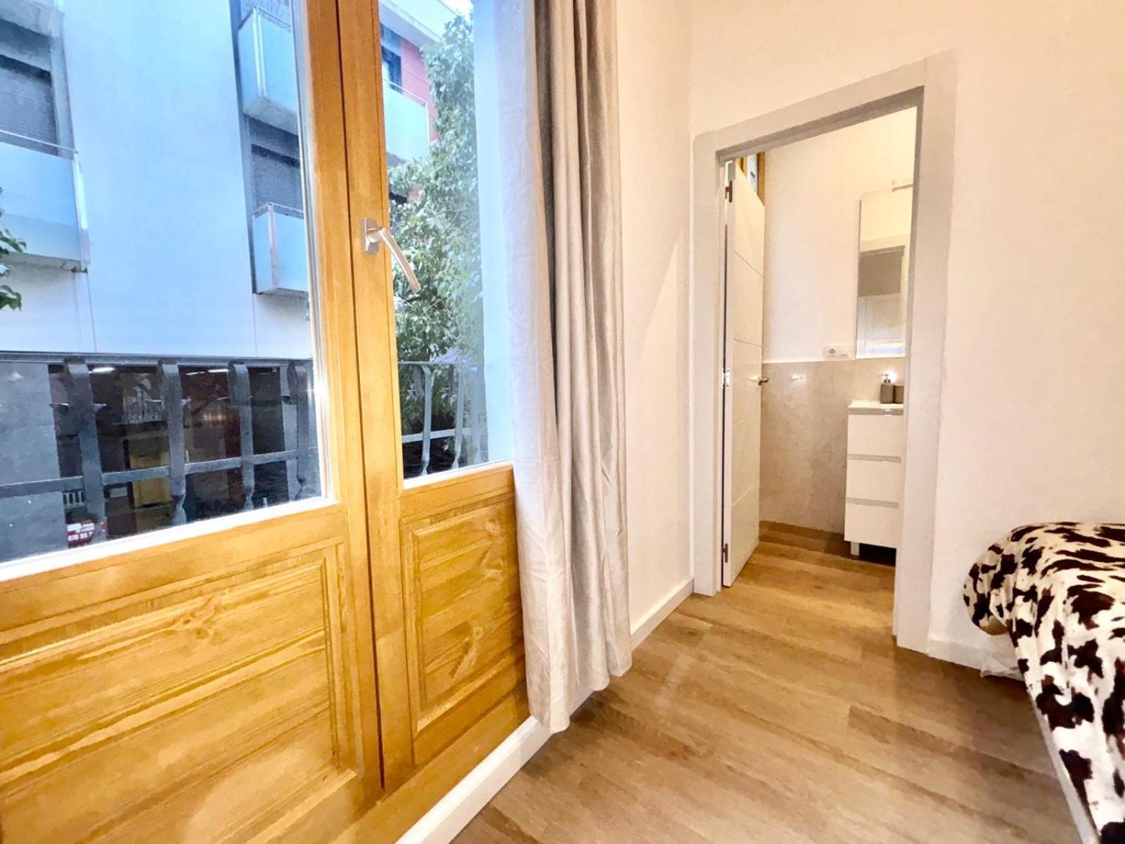 Piso En Gracia De 3 Dobles Suits Apartment